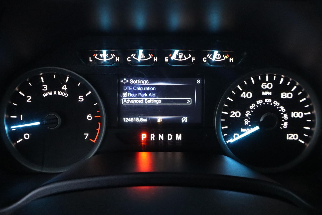 Ford F-150 4WD SuperCrew 145" Lariat 2018