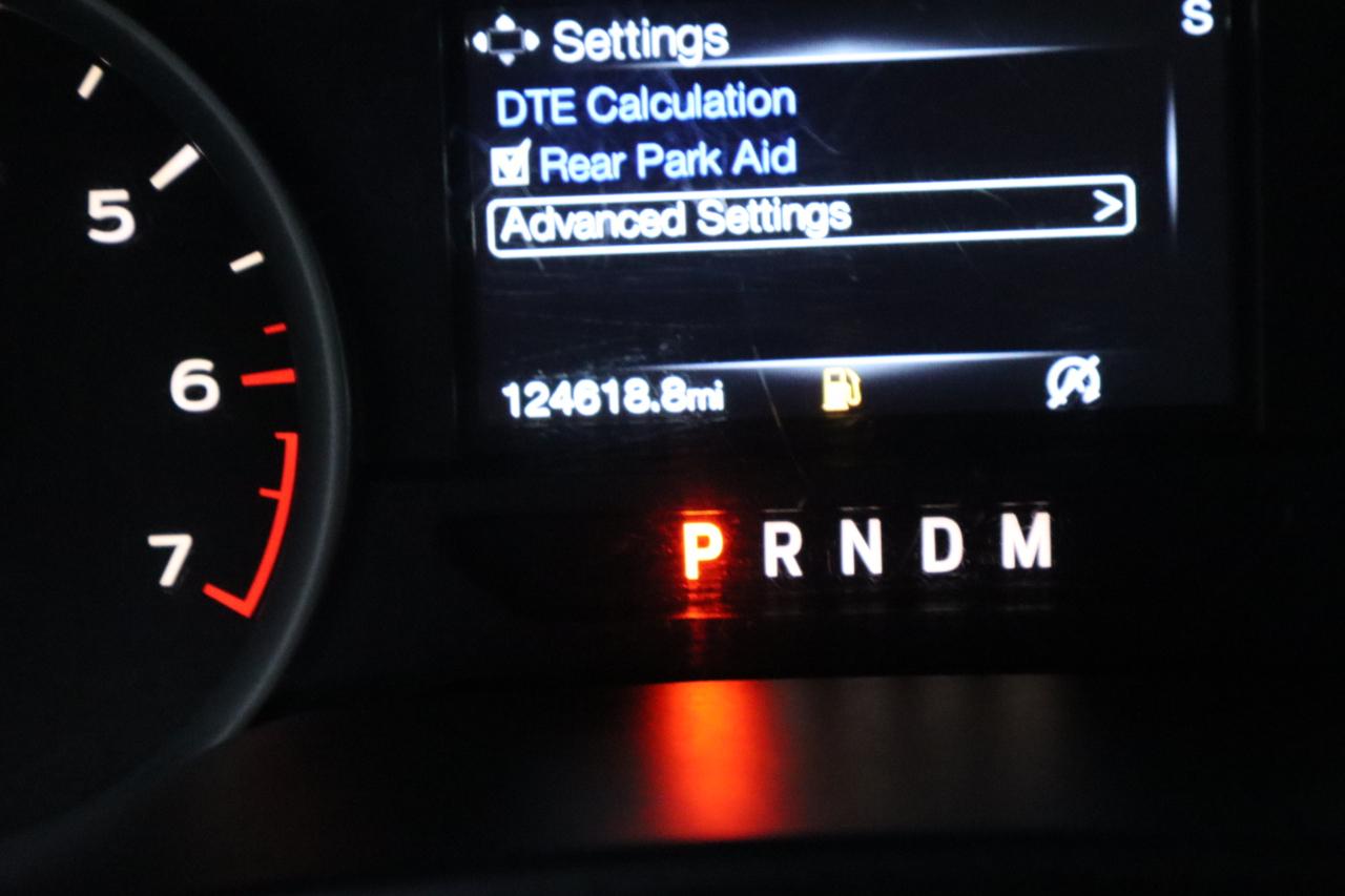 Ford F-150 4WD SuperCrew 145" Lariat 2018