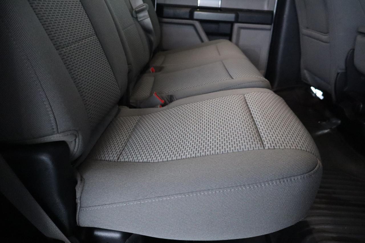 Ford F-150 4WD SuperCrew 145" Lariat 2018