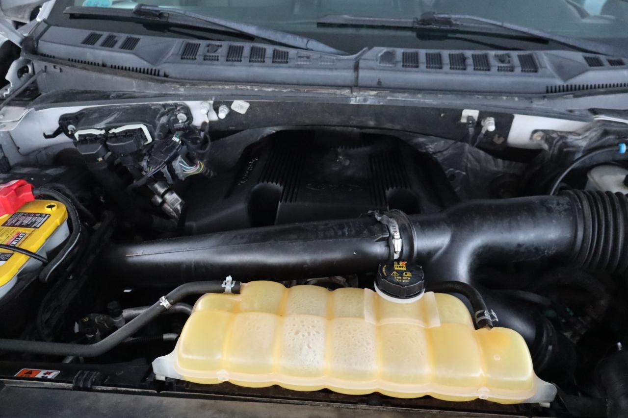 Ford F-150 4WD SuperCrew 145" Lariat 2018