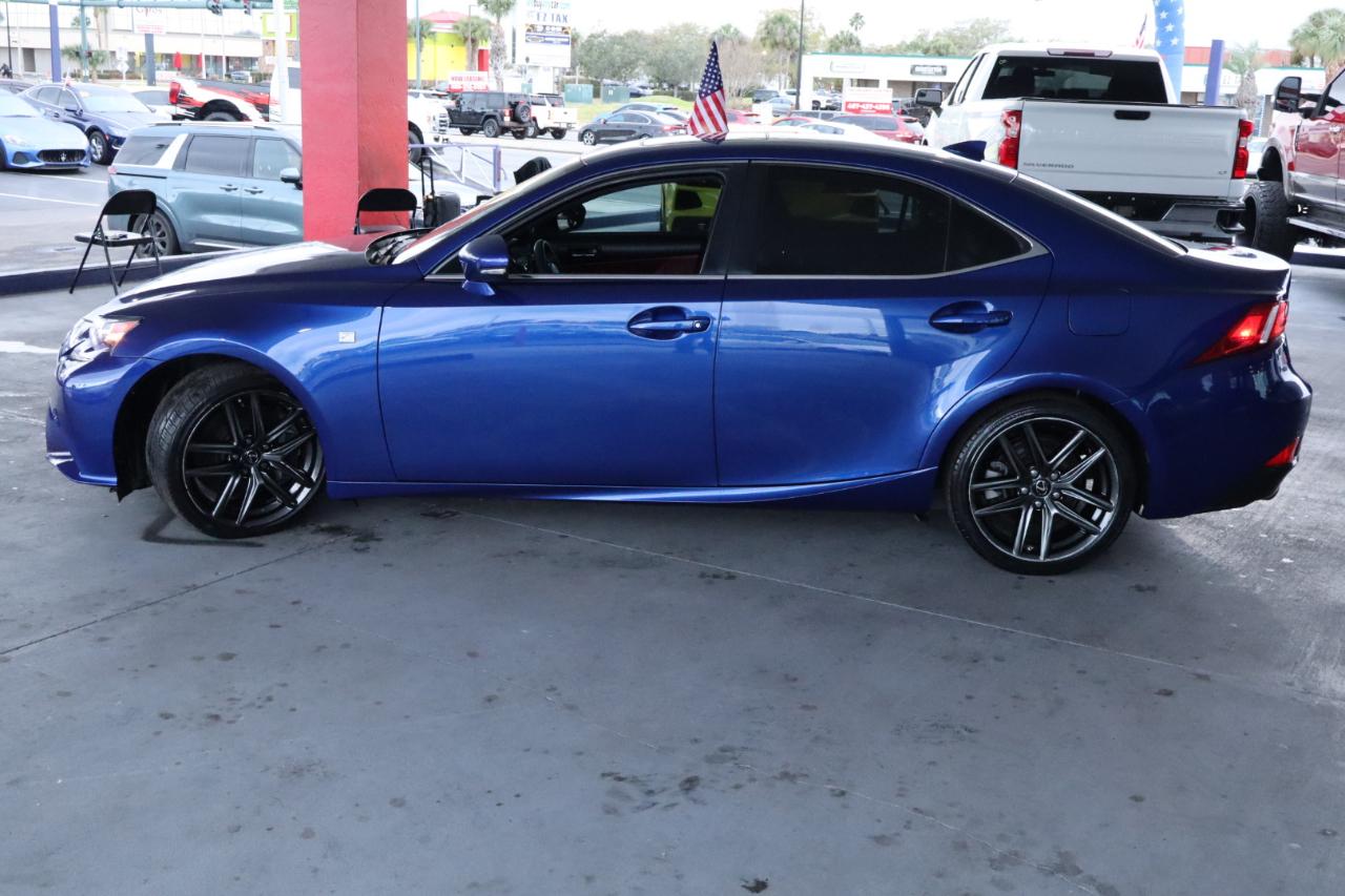 Lexus IS 200t 4dr Sdn 2016