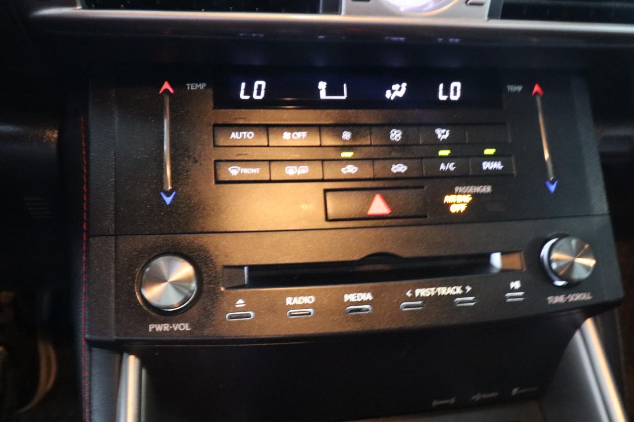 Lexus IS 200t 4dr Sdn 2016