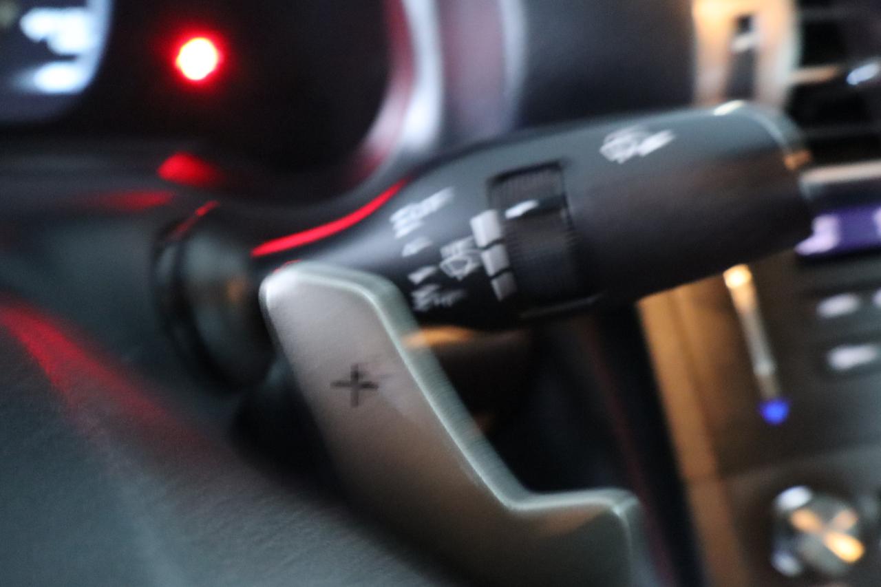 Lexus IS 200t 4dr Sdn 2016