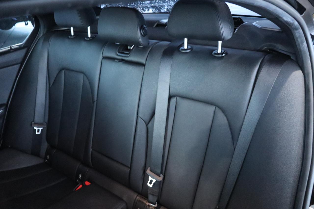 BMW 3 Series 330i Sedan North America 2021