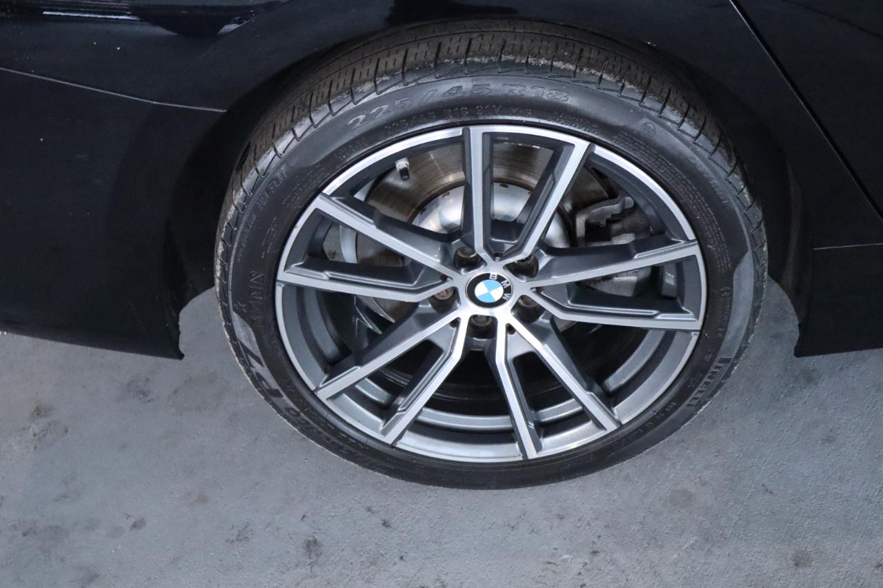 BMW 3 Series 330i Sedan North America 2021