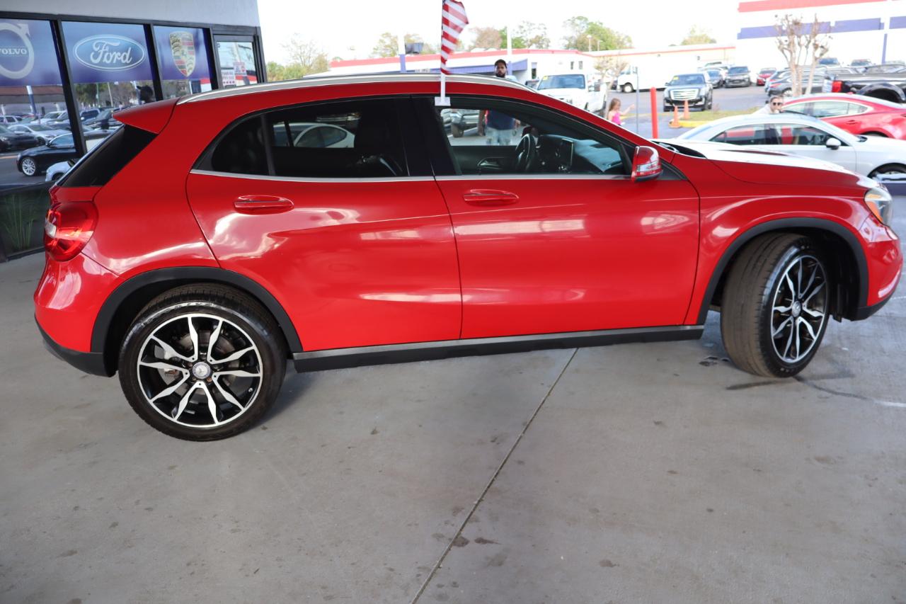 Mercedes-Benz GLA FWD 4dr GLA 250 2016