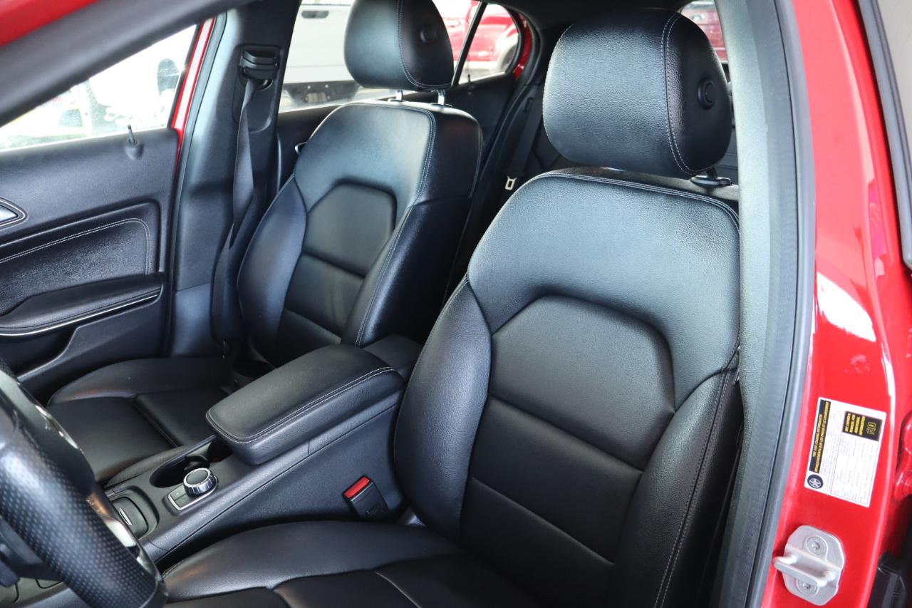 Mercedes-Benz GLA FWD 4dr GLA 250 2016