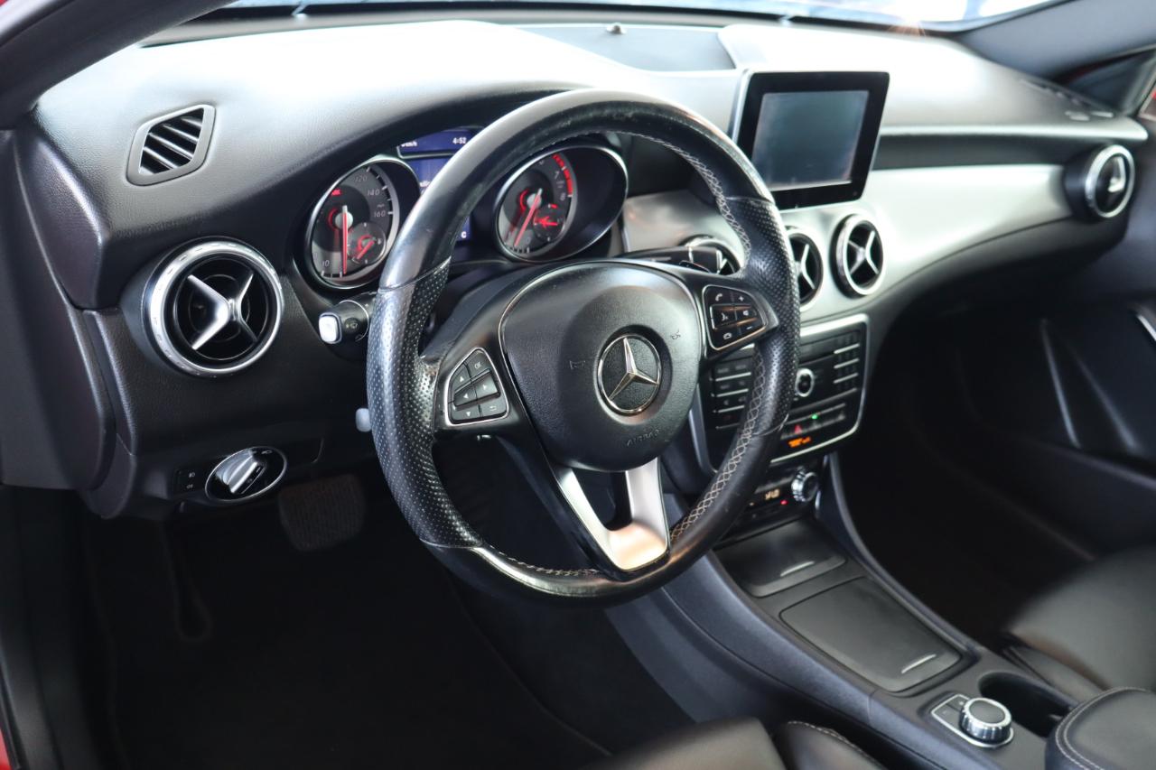 Mercedes-Benz GLA FWD 4dr GLA 250 2016