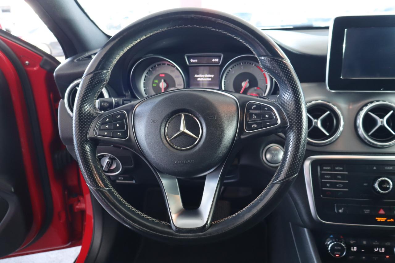 Mercedes-Benz GLA FWD 4dr GLA 250 2016