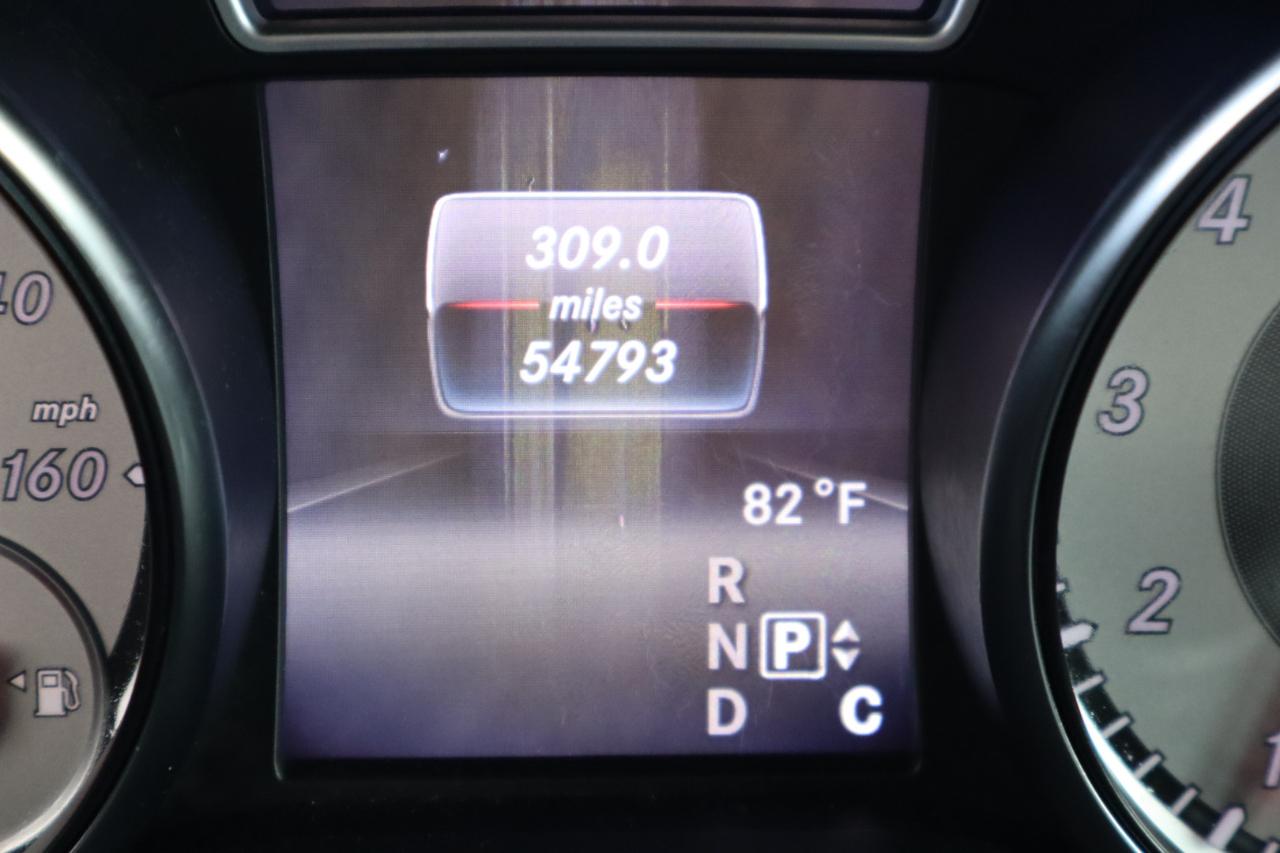 Mercedes-Benz GLA FWD 4dr GLA 250 2016