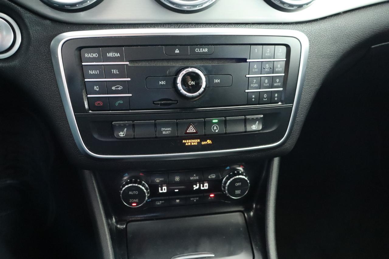 Mercedes-Benz GLA FWD 4dr GLA 250 2016