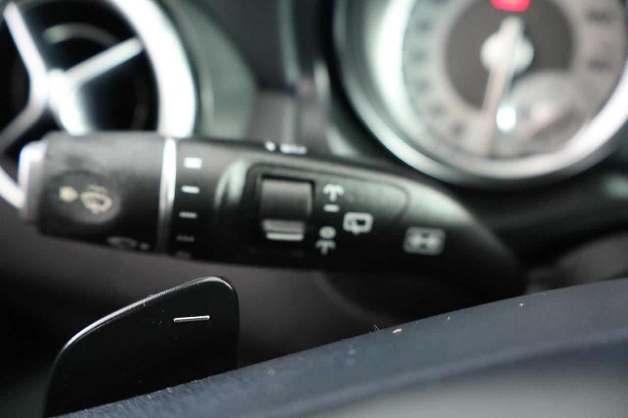 Mercedes-Benz GLA FWD 4dr GLA 250 2016