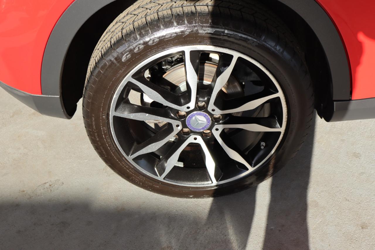 Mercedes-Benz GLA FWD 4dr GLA 250 2016