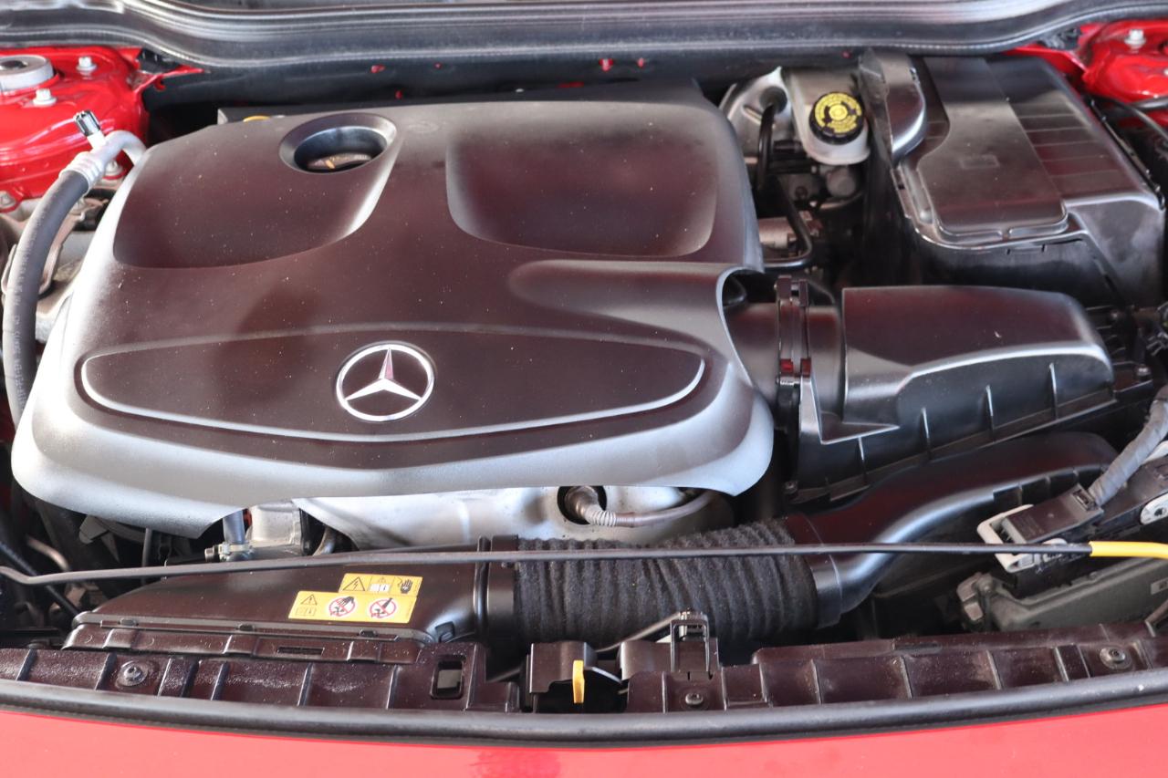 Mercedes-Benz GLA FWD 4dr GLA 250 2016