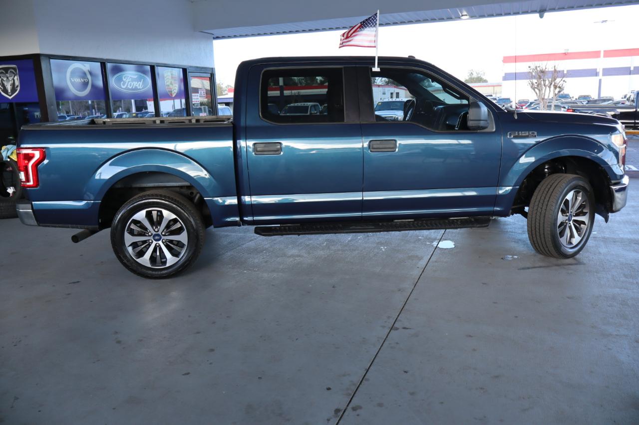 Ford F-150 2WD SuperCrew 150" XLT 2016