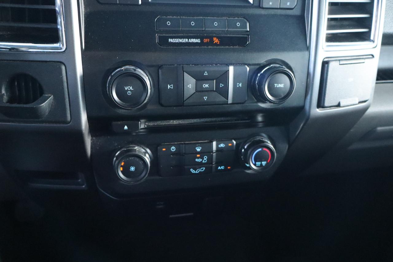 Ford F-150 2WD SuperCrew 150" XLT 2016