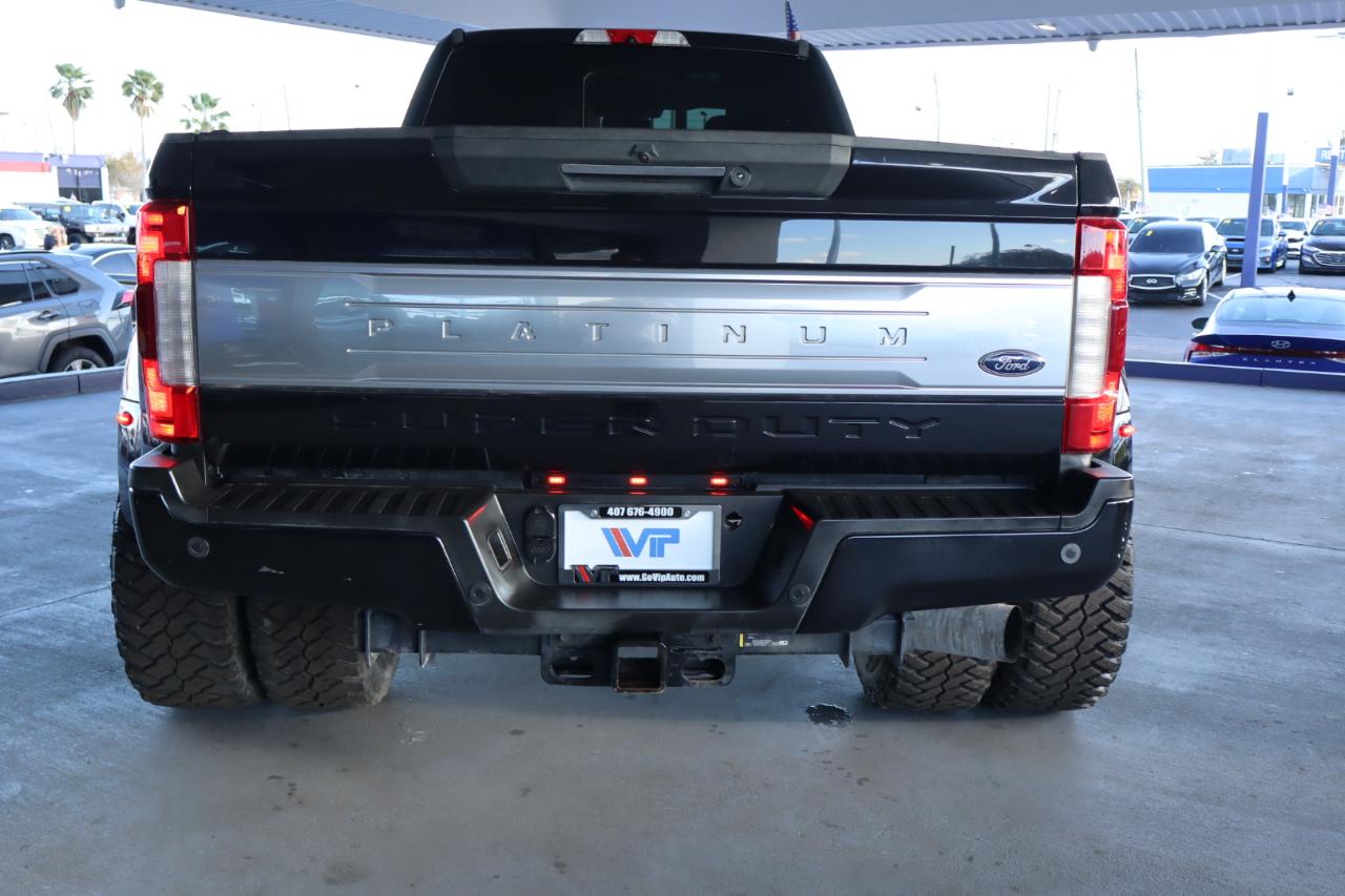 Ford Super Duty F-350 DRW Platinum 4WD Crew Cab 8' Box 2019