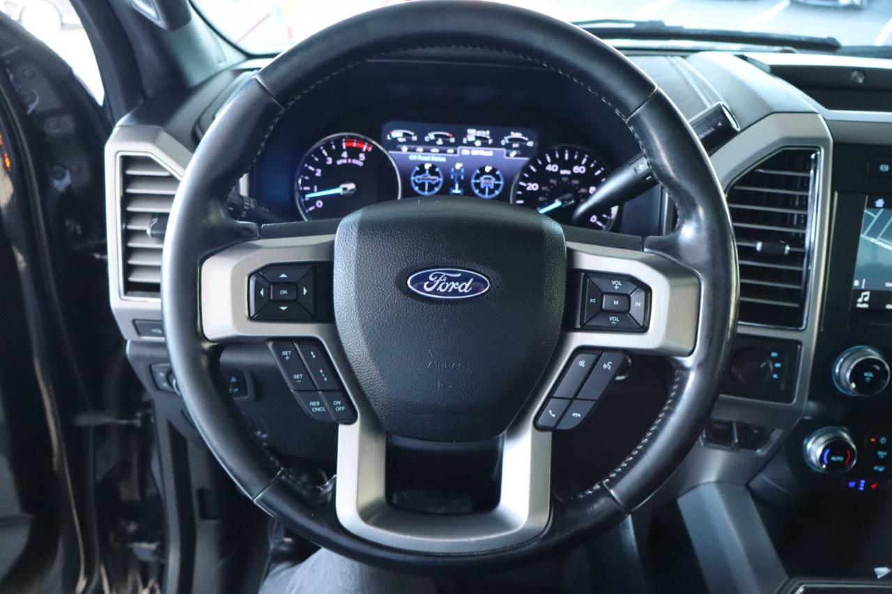 Ford Super Duty F-350 DRW Platinum 4WD Crew Cab 8' Box 2019