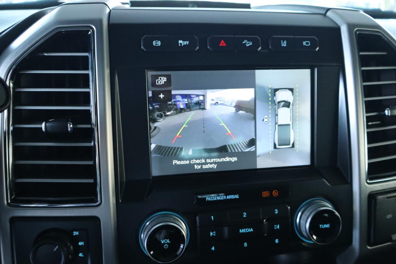 Ford Super Duty F-350 DRW Platinum 4WD Crew Cab 8' Box 2019