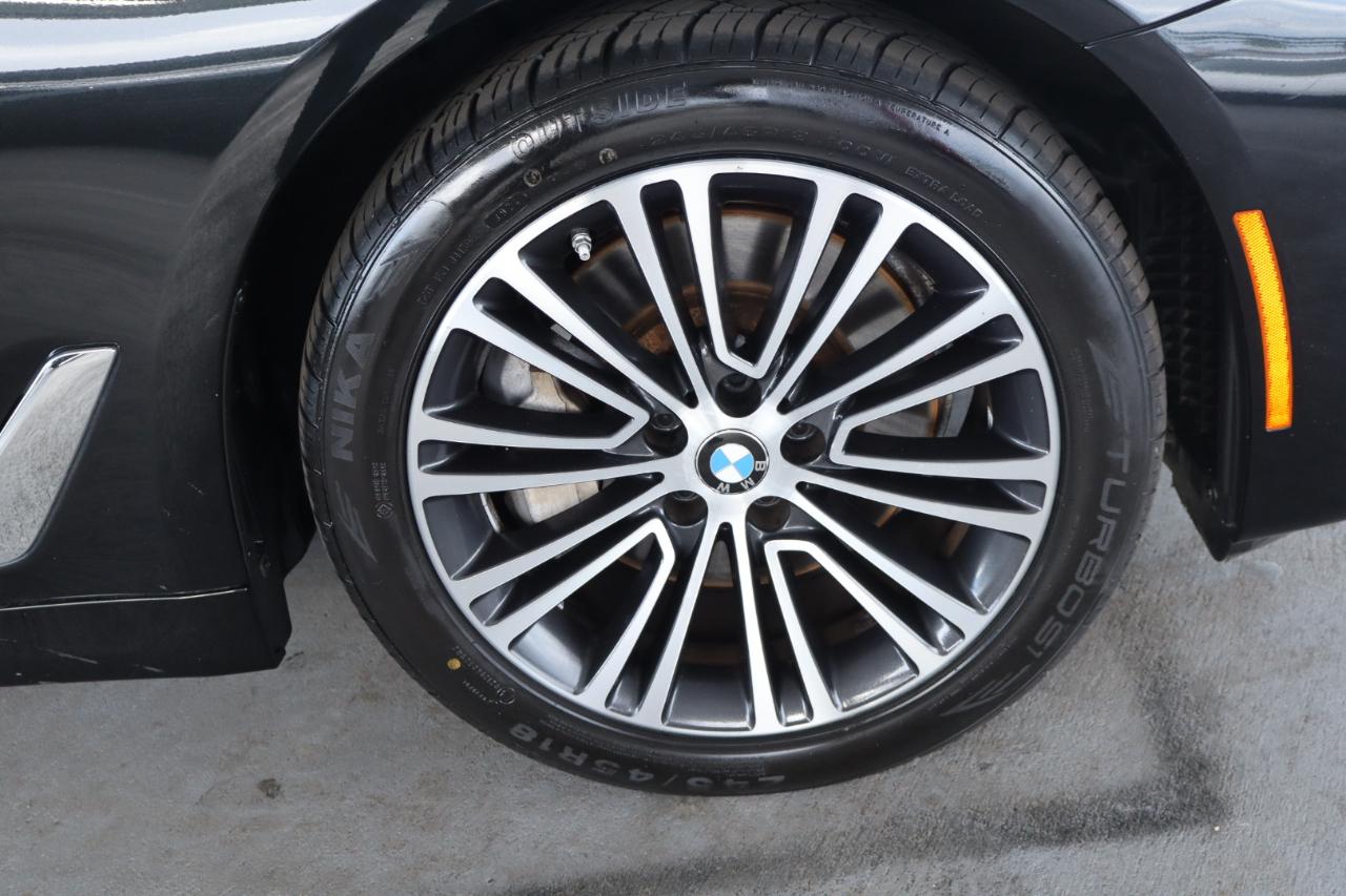 BMW 5 Series 530i xDrive Sedan 2019