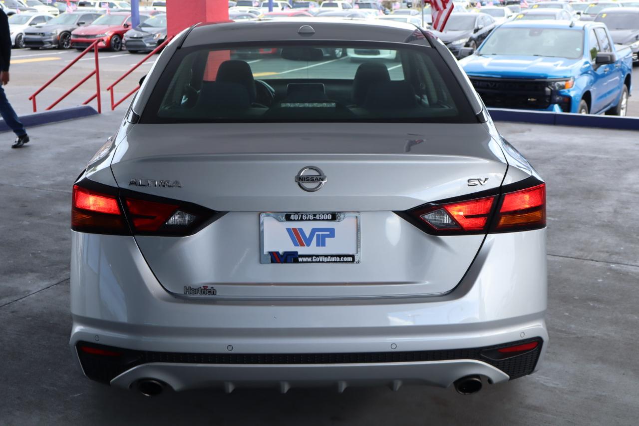 Nissan Altima 2.5 SV Sedan 2019
