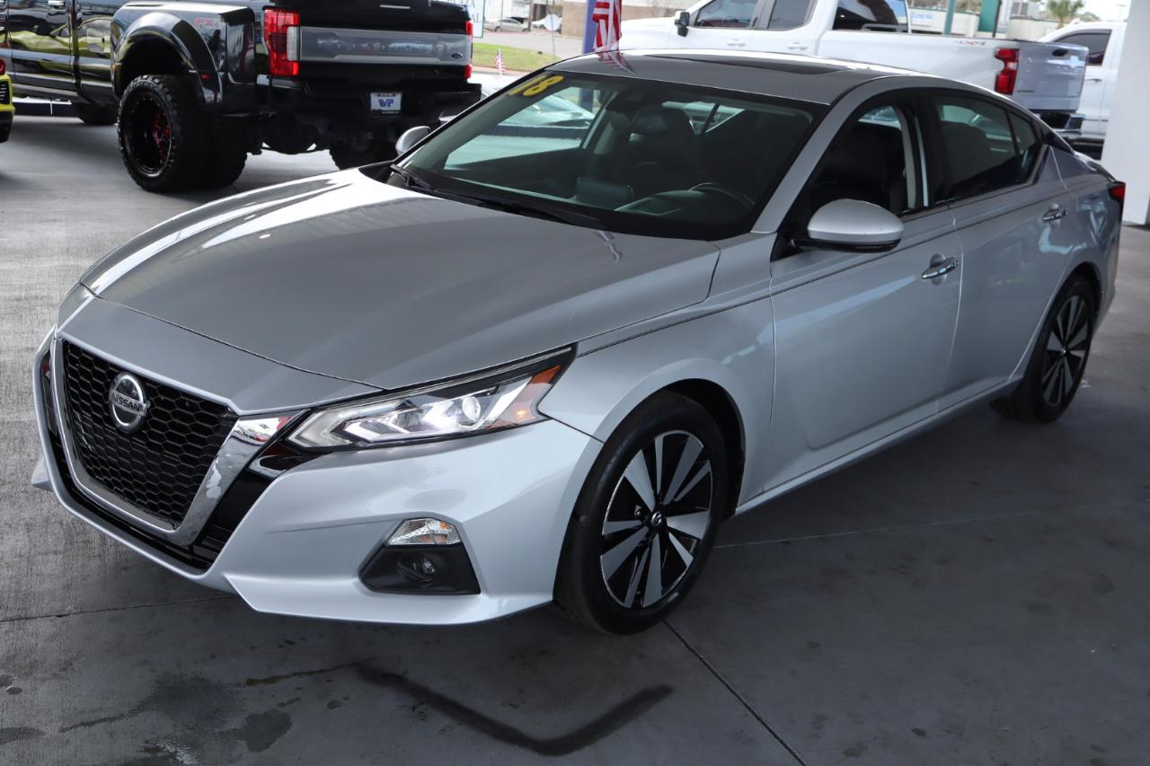 Nissan Altima 2.5 SV Sedan 2019