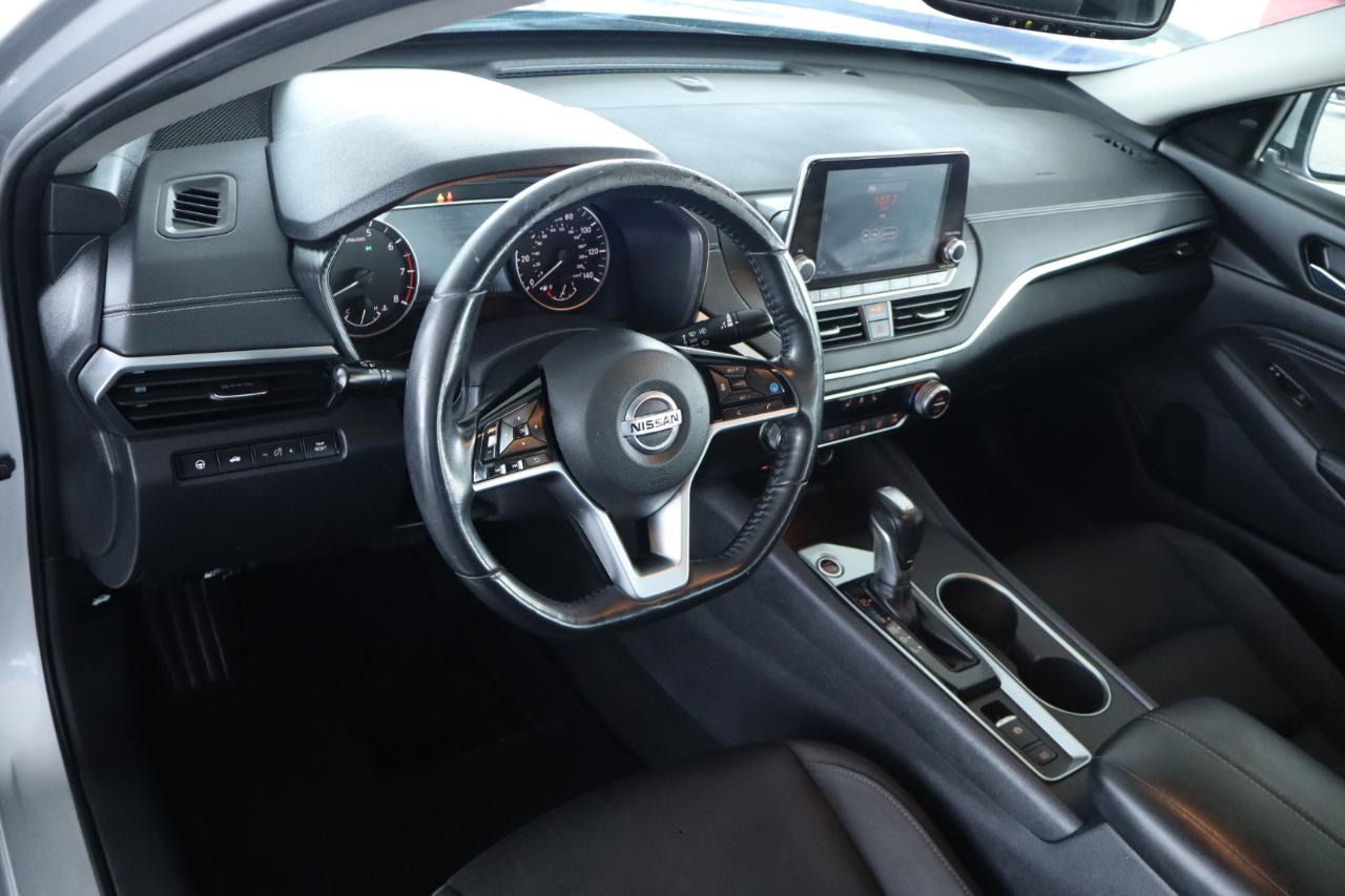 Nissan Altima 2.5 SV Sedan 2019