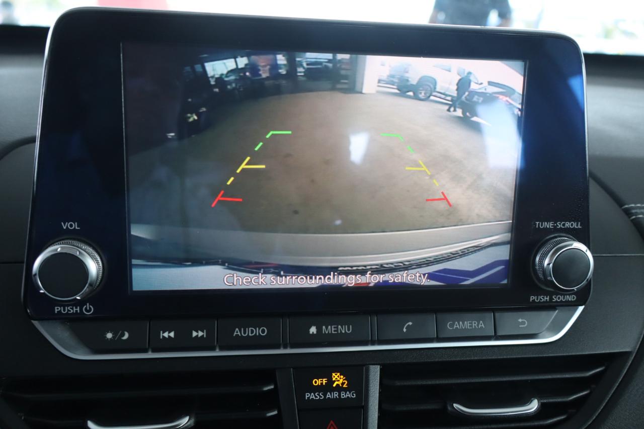 Nissan Altima 2.5 SV Sedan 2019