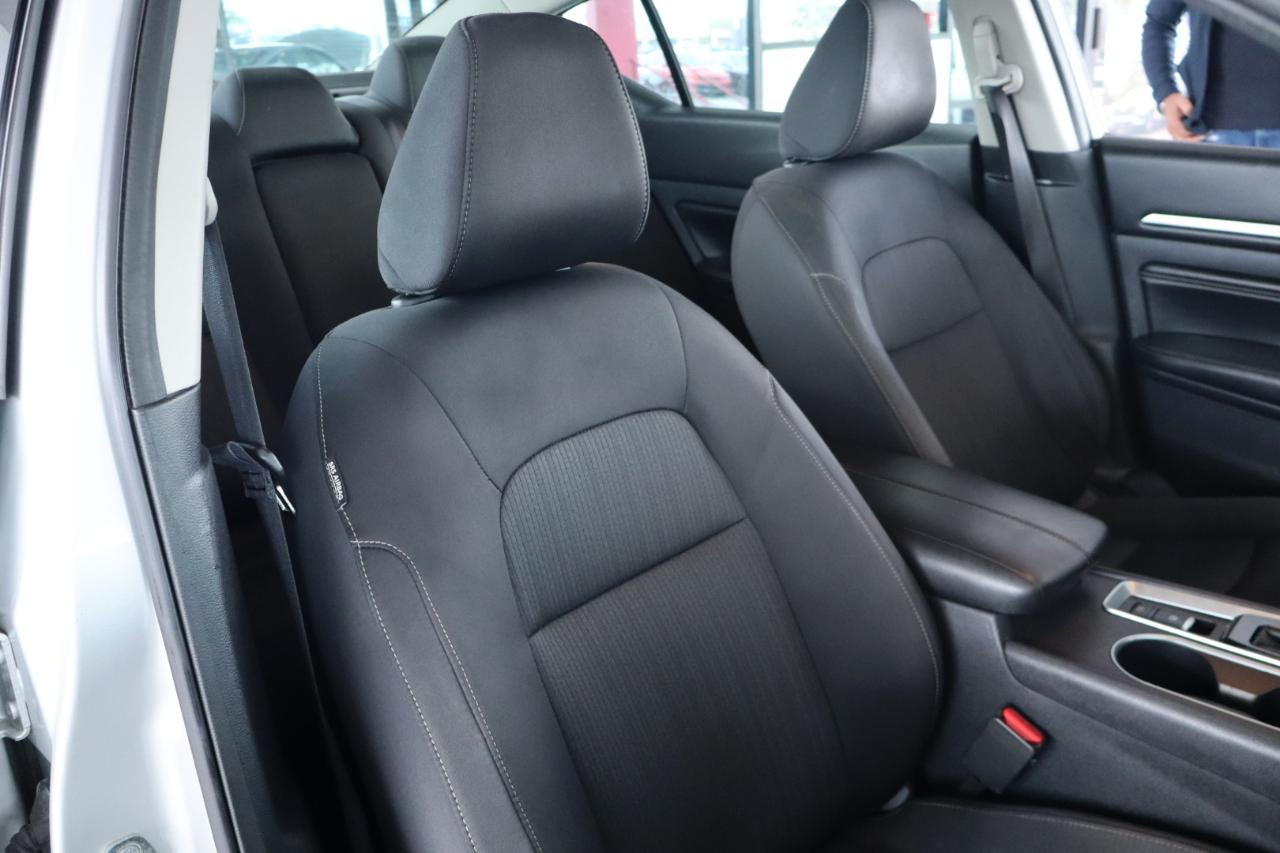 Nissan Altima 2.5 SV Sedan 2019