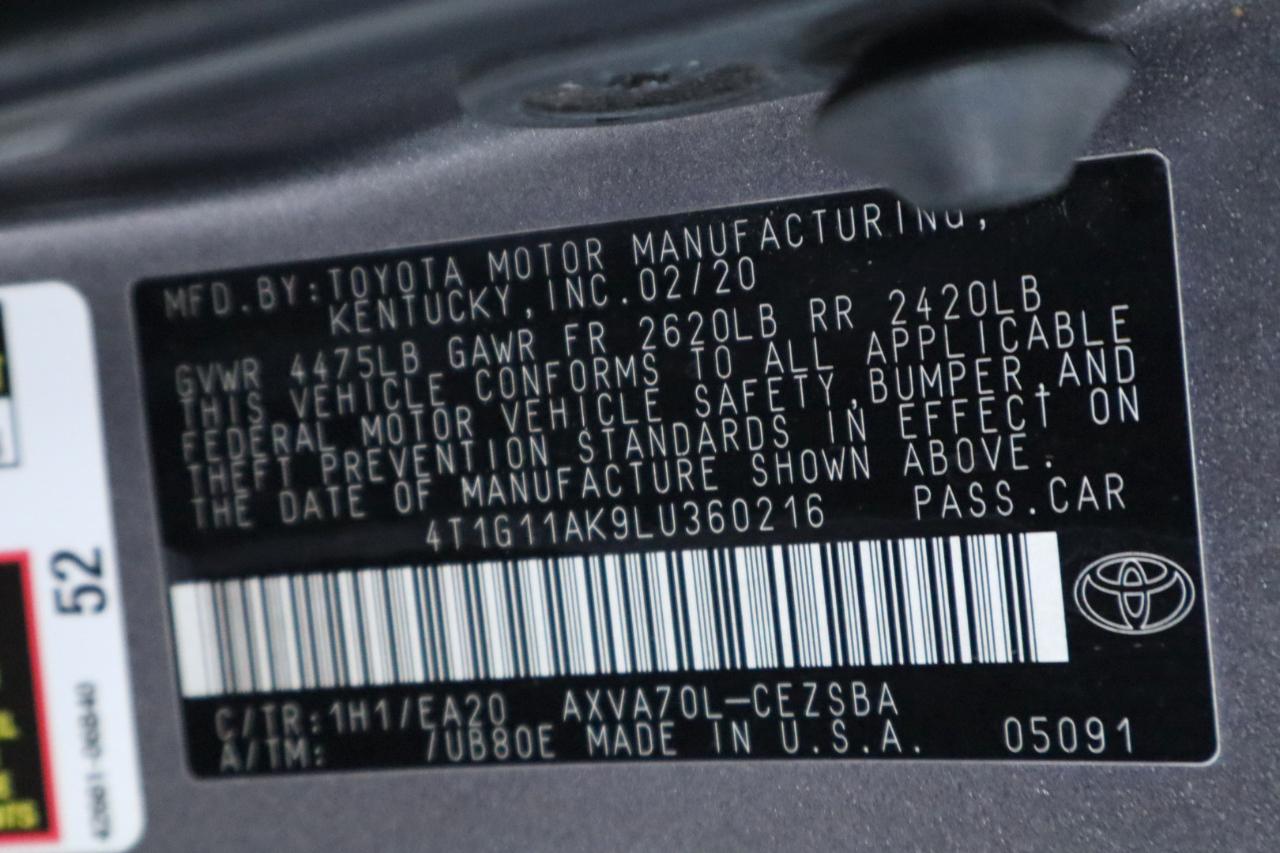 Toyota Camry SE Auto (Natl) 2020