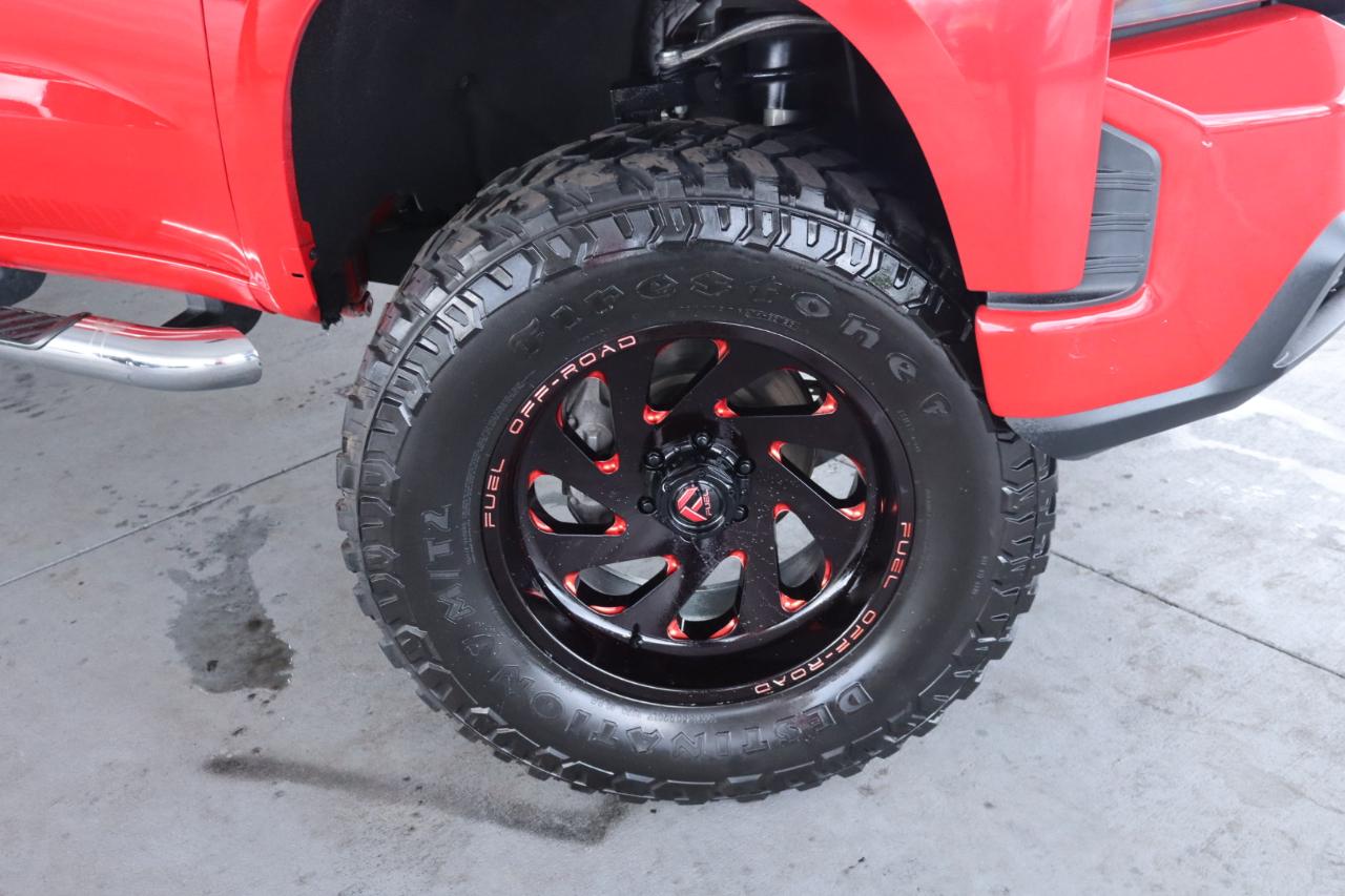 Chevrolet Silverado 1500 2WD Crew Cab 147" Custom 2020