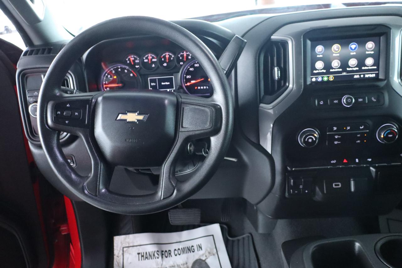 Chevrolet Silverado 1500 2WD Crew Cab 147" Custom 2020