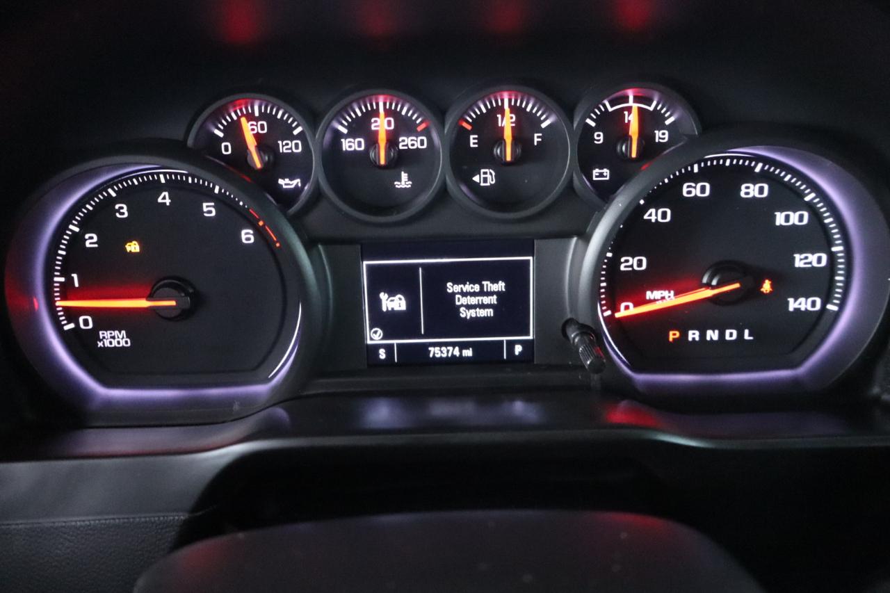 Chevrolet Silverado 1500 2WD Crew Cab 147" Custom 2020