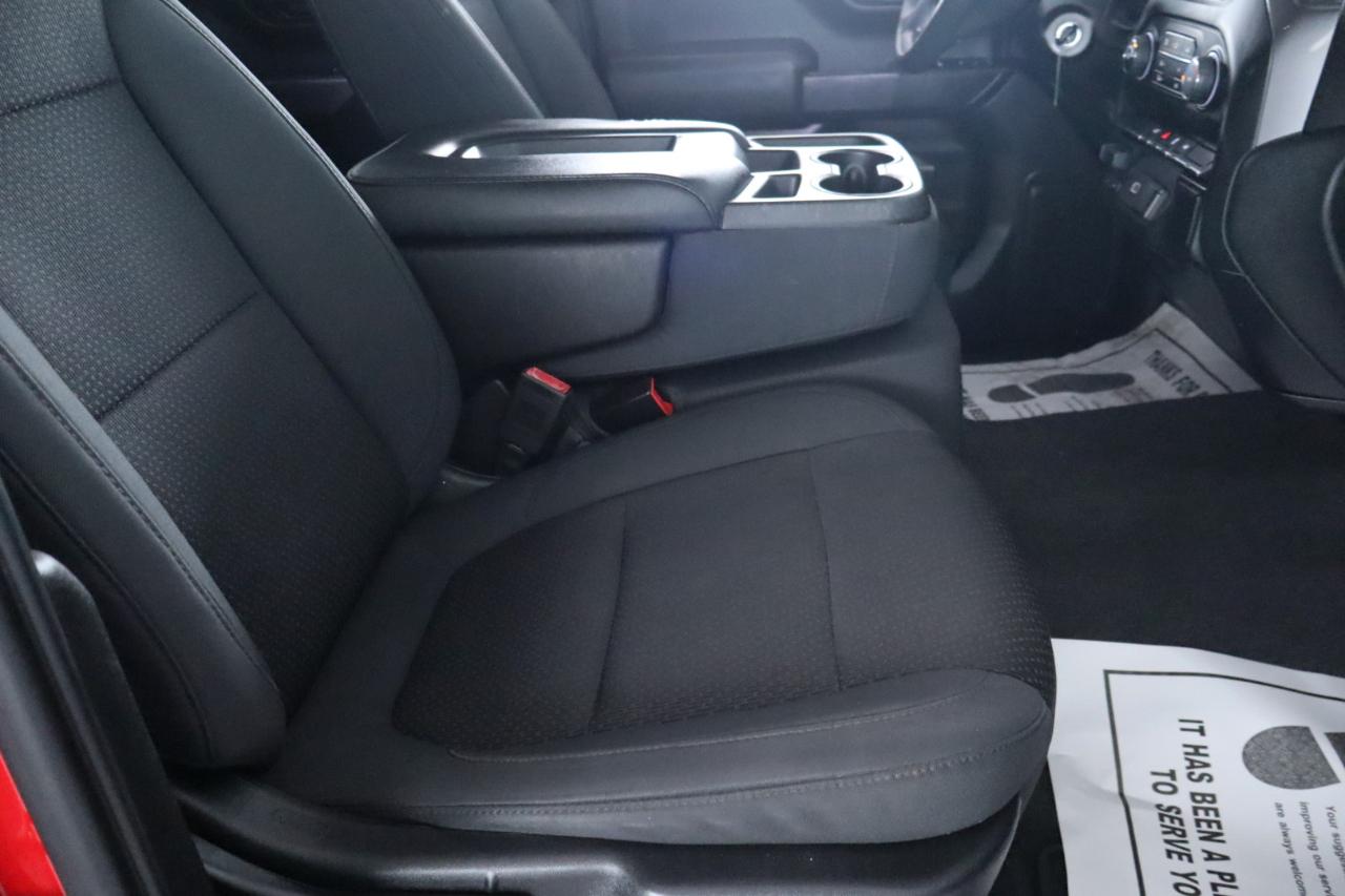 Chevrolet Silverado 1500 2WD Crew Cab 147" Custom 2020