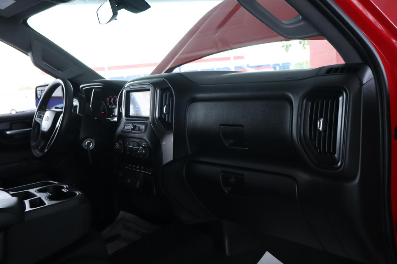 Chevrolet Silverado 1500 2WD Crew Cab 147" Custom 2020