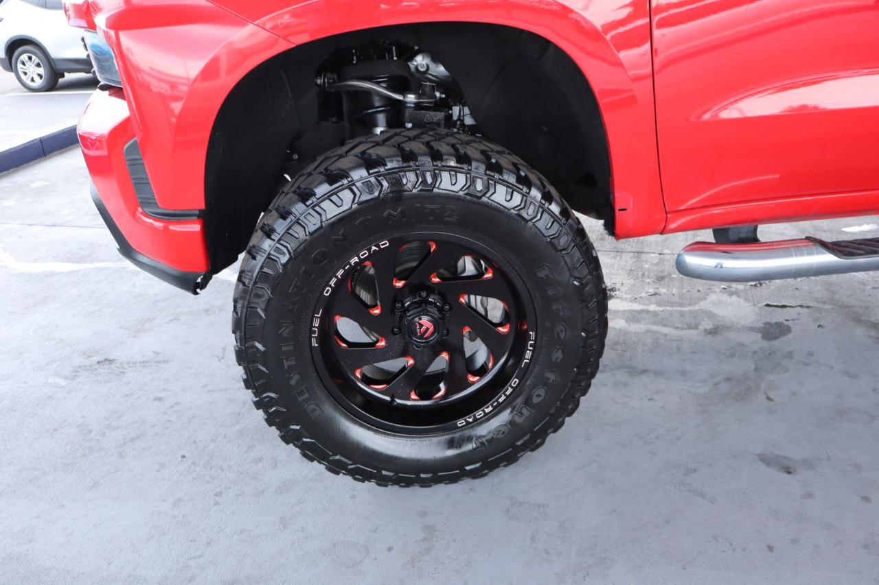 Chevrolet Silverado 1500 2WD Crew Cab 147" Custom 2020