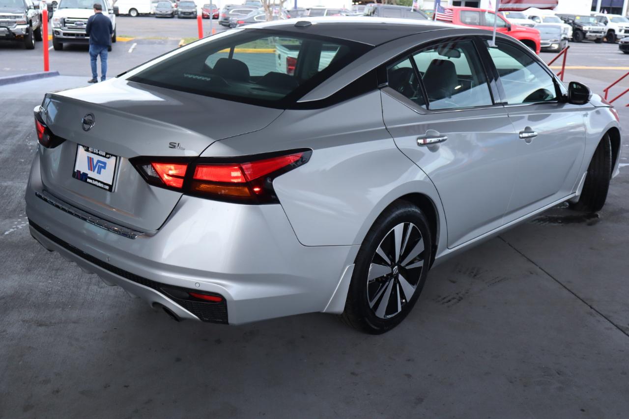 Nissan Altima 2.5 SL Sedan 2021