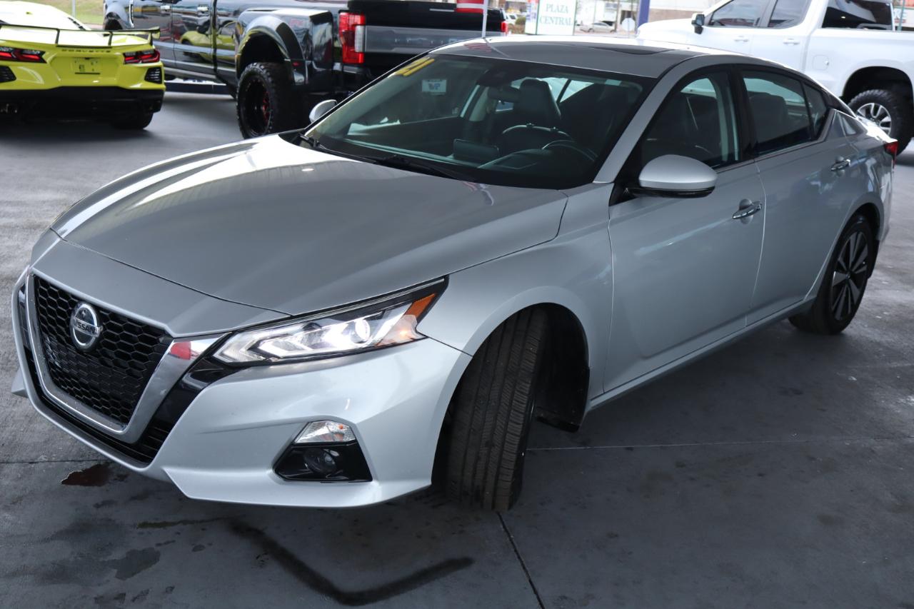 Nissan Altima 2.5 SL Sedan 2021