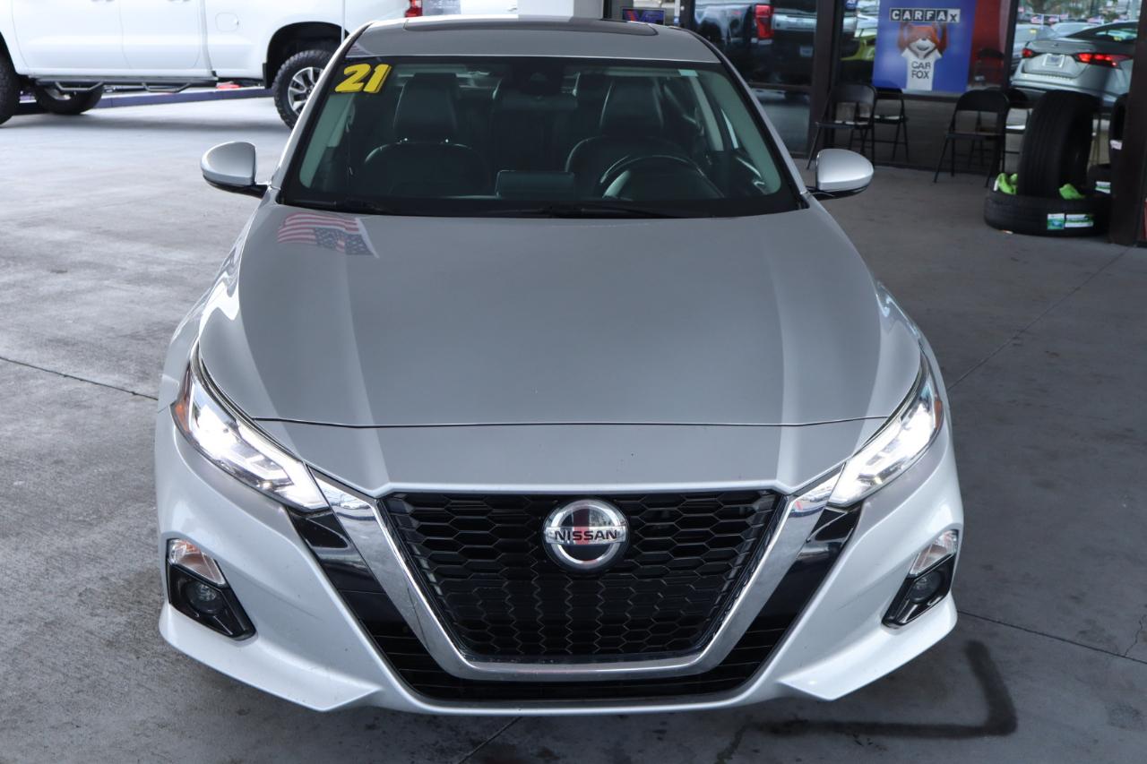 Nissan Altima 2.5 SL Sedan 2021