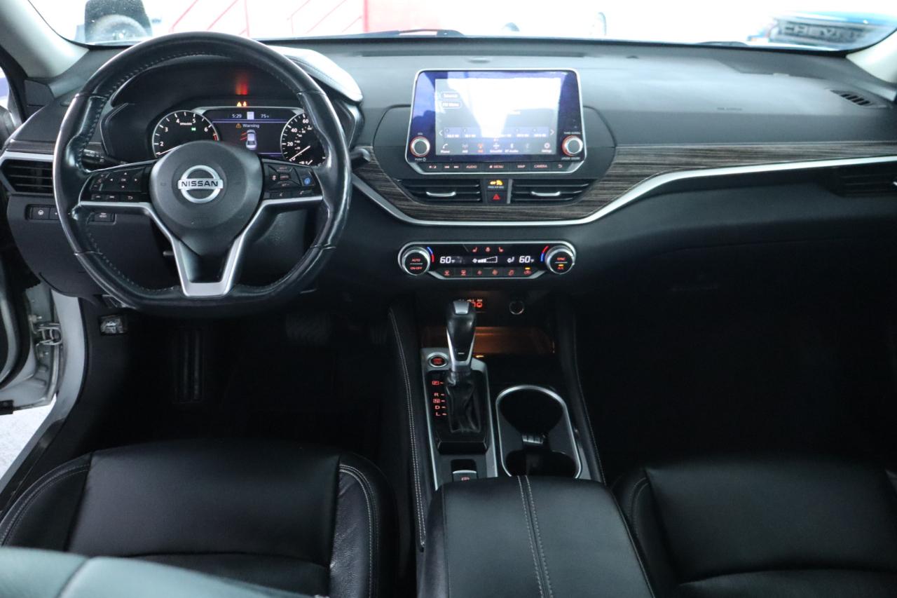 Nissan Altima 2.5 SL Sedan 2021