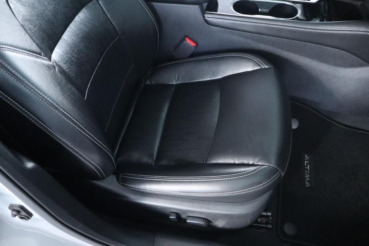 Nissan Altima 2.5 SL Sedan 2021