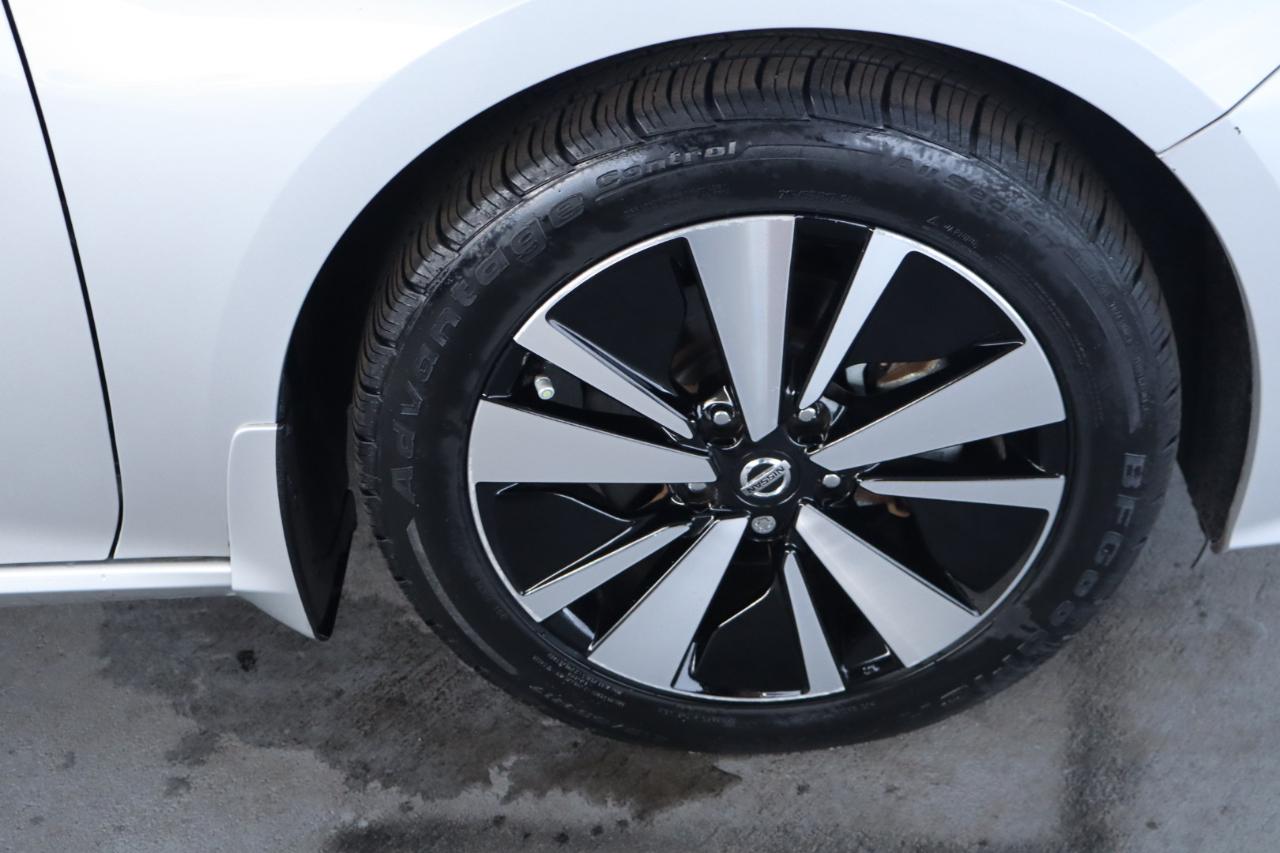 Nissan Altima 2.5 SL Sedan 2021