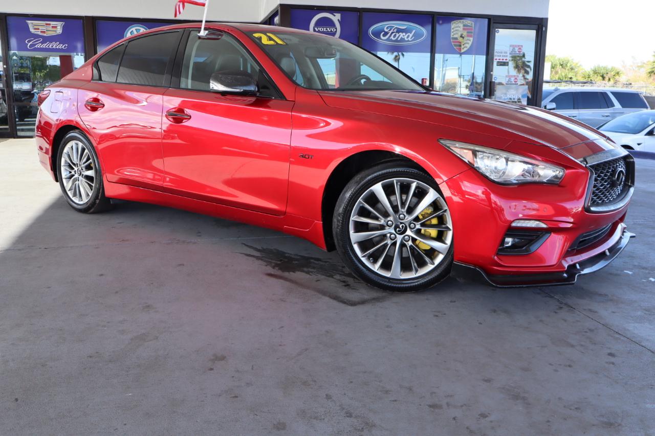 Infiniti Q50 3.0t LUXE RWD 2021