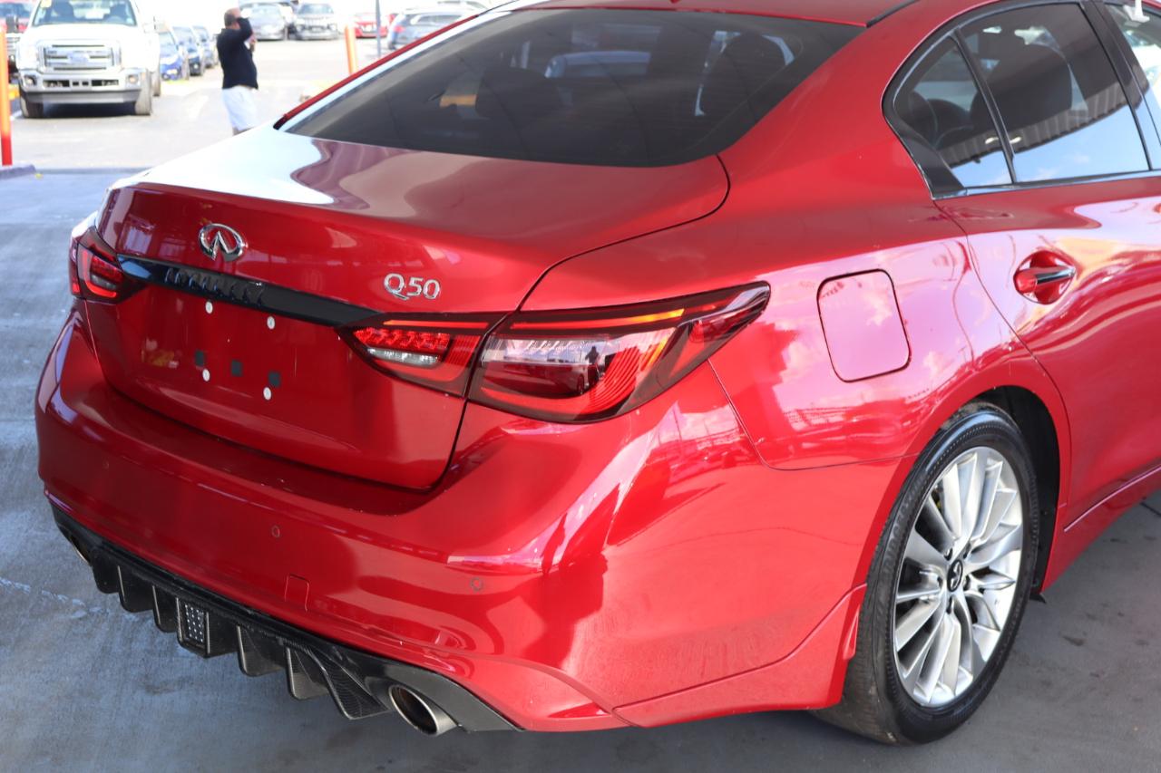 Infiniti Q50 3.0t LUXE RWD 2021