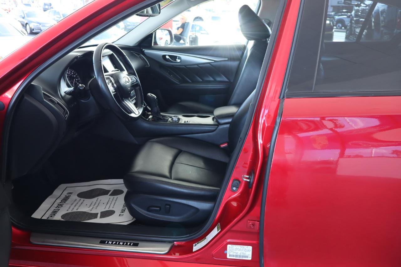 Infiniti Q50 3.0t LUXE RWD 2021