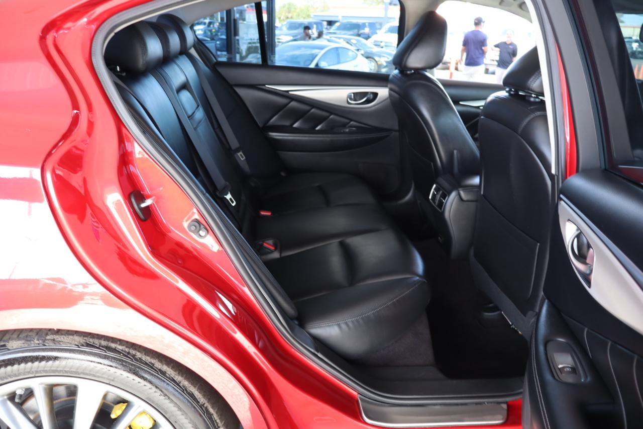 Infiniti Q50 3.0t LUXE RWD 2021