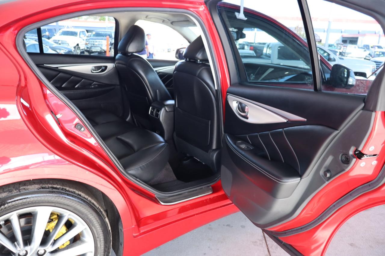 Infiniti Q50 3.0t LUXE RWD 2021