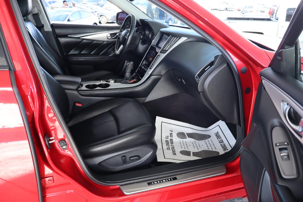 Infiniti Q50 3.0t LUXE RWD 2021