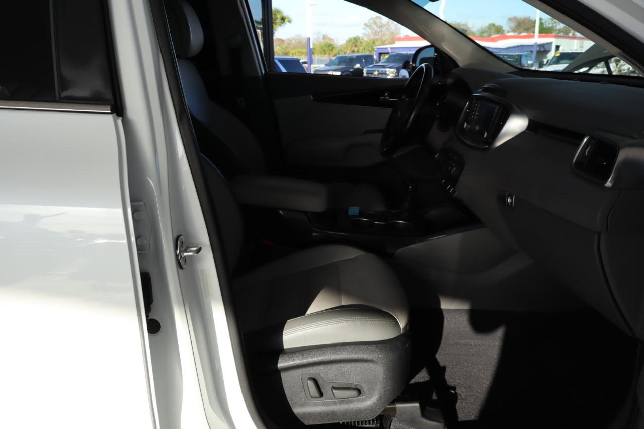 Kia Sorento FWD 4dr 3.3L SX 2016