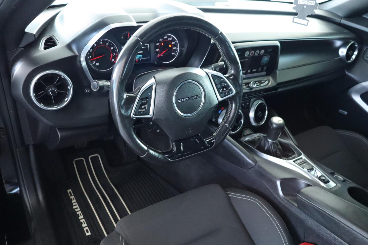 Chevrolet Camaro 2dr Cpe 1LT 2016